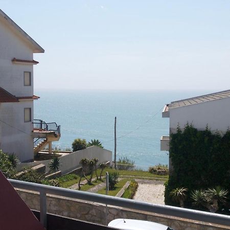 Hostel & Surfcamp 55 Ericeira Bagian luar foto
