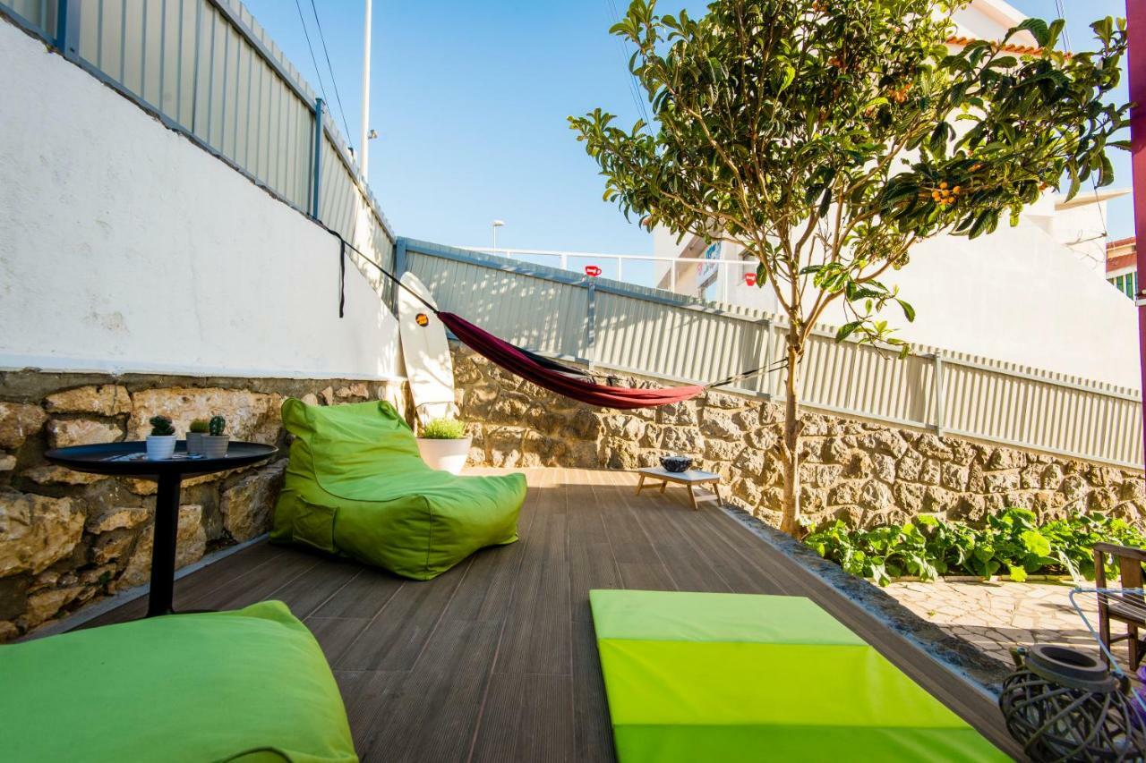 Hostel & Surfcamp 55 Ericeira Bagian luar foto